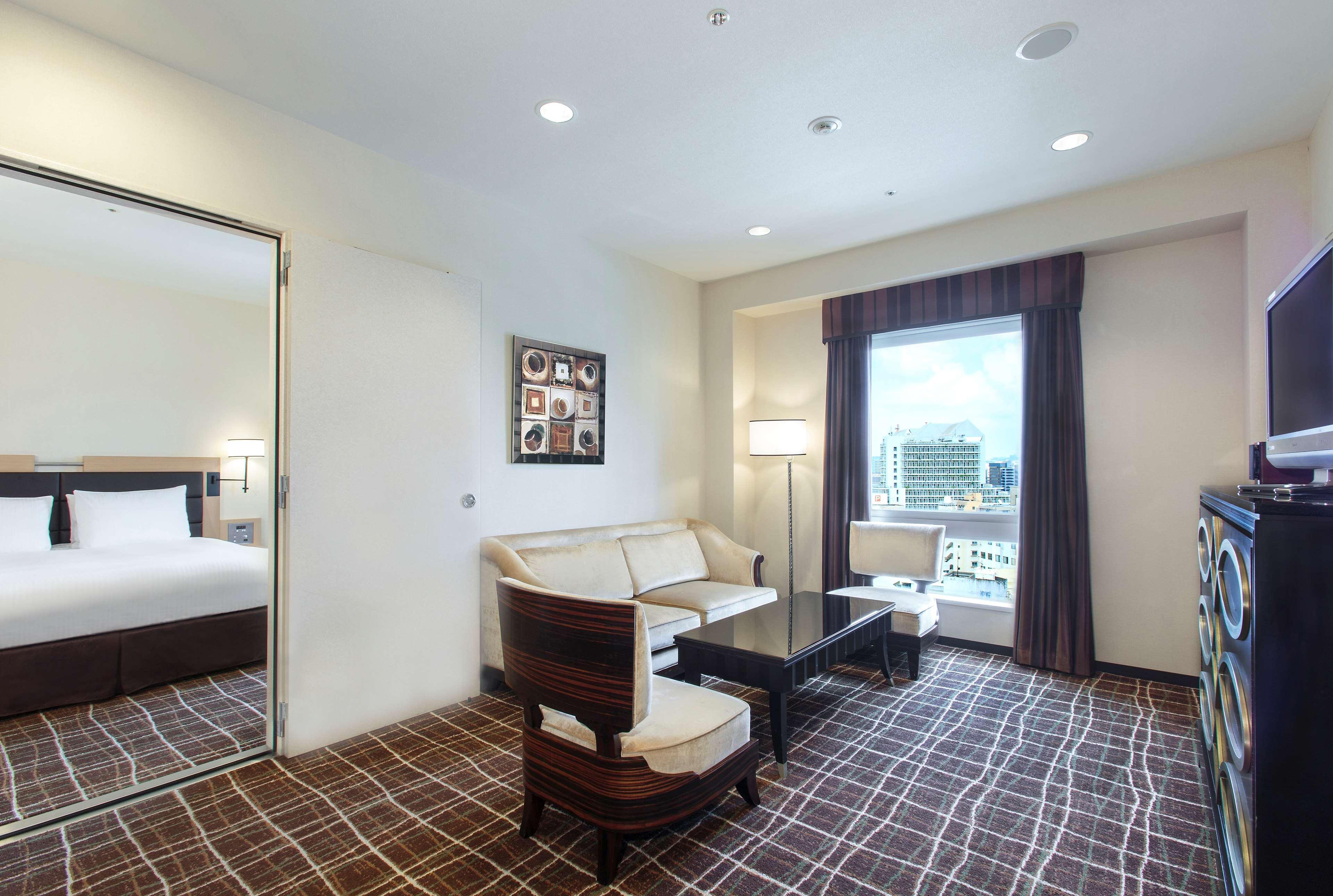 Doubletree By Hilton Naha Hotel Luaran gambar