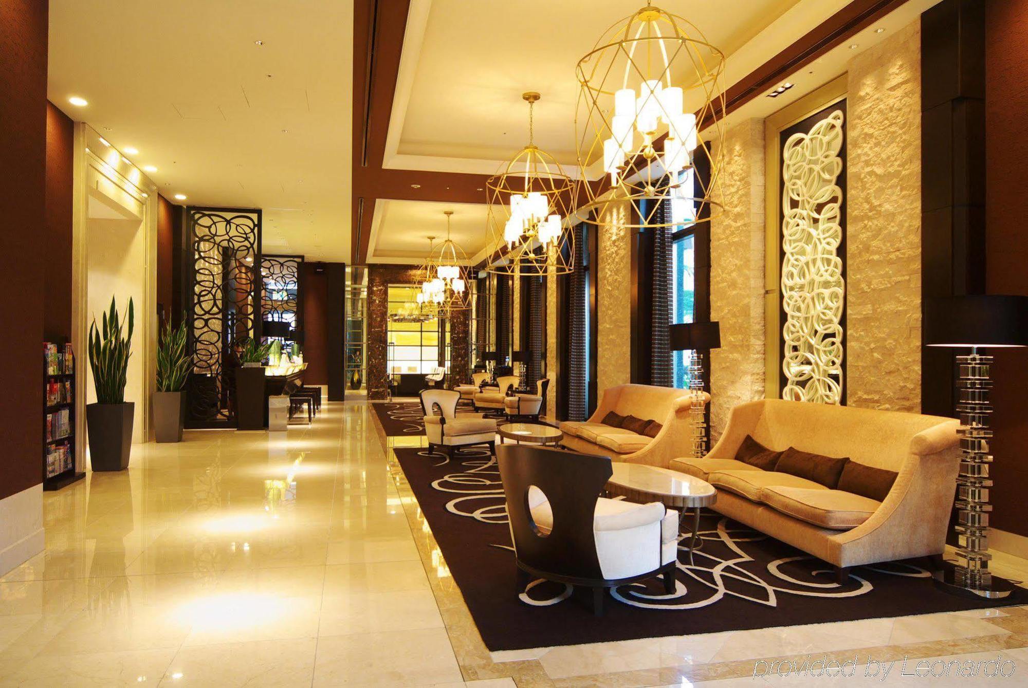 Doubletree By Hilton Naha Hotel Dalaman gambar