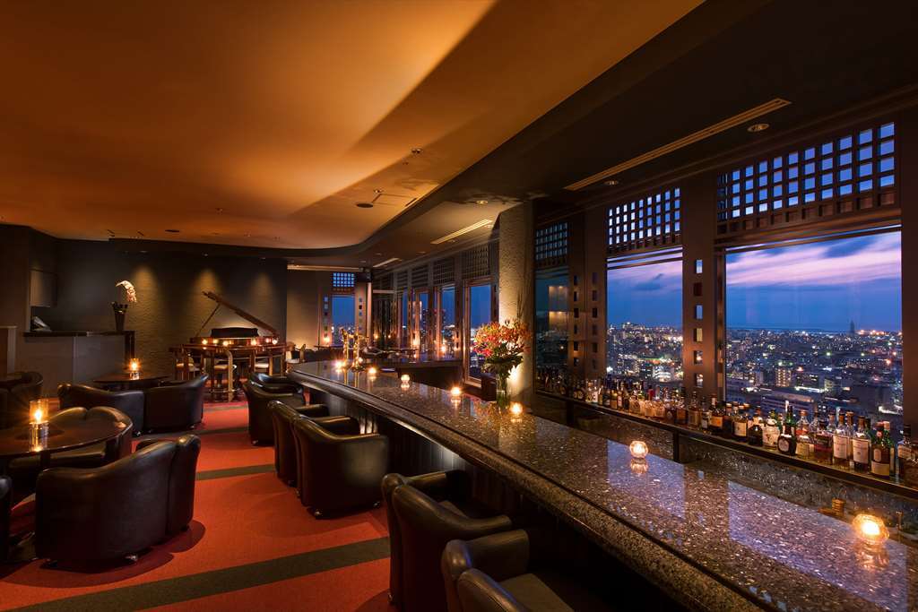 Doubletree By Hilton Naha Hotel Restoran gambar